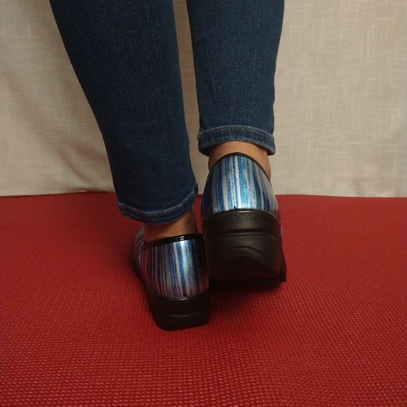 Marble blue clogs work nurse slip on shoes size 8 - Picture 5 of 16